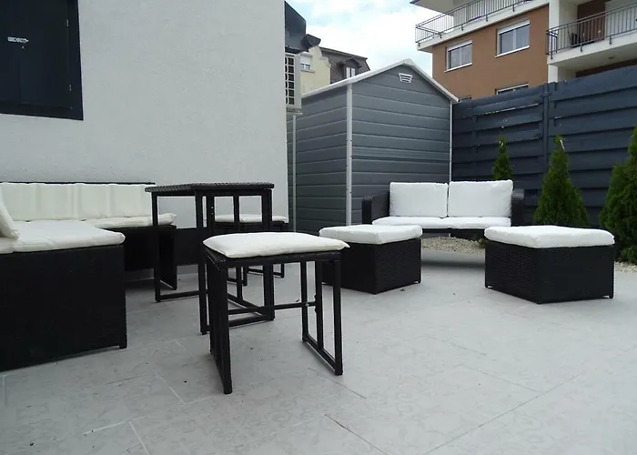 Dorothy 3 Apartment *